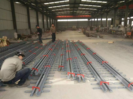 常熟市沙家浜镇金亿建筑变形缝装置厂与我司签署网站建设定制服务